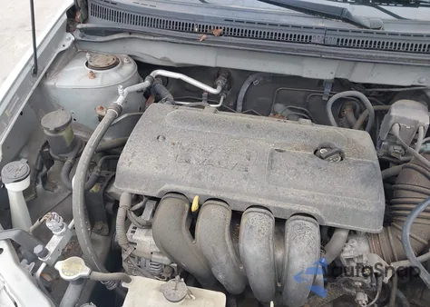 2004 Toyota Corolla Le z USA, uszkodzony, nr VIN 2T1BR32E04C220761